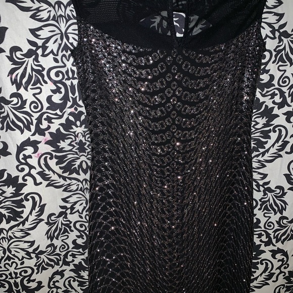 Glitter formal dress(never worn) - Picture 5 of 6